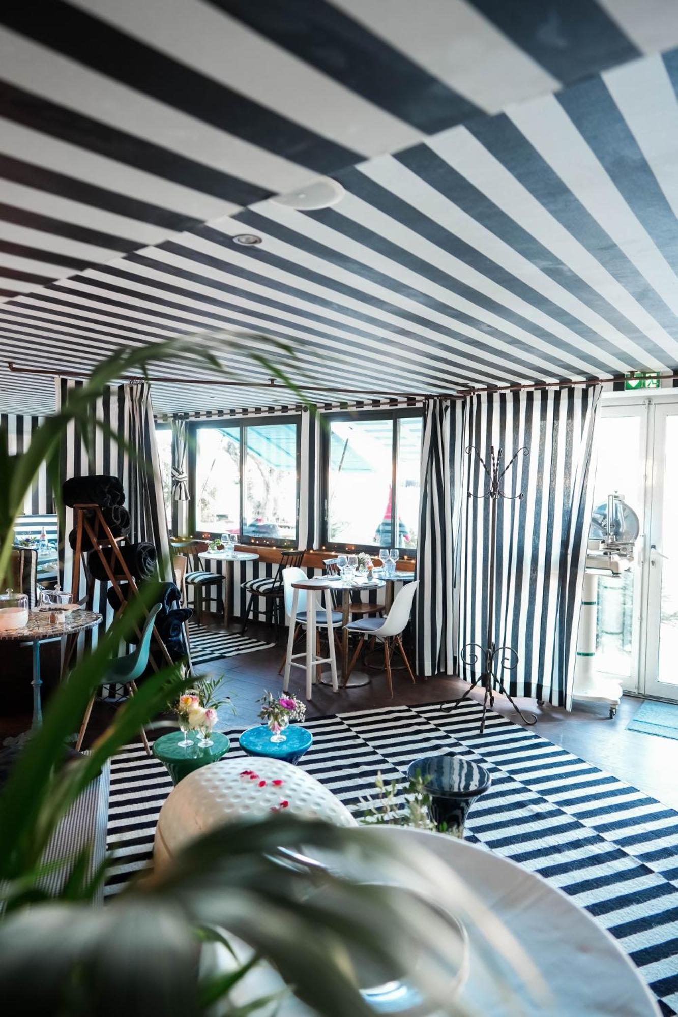 O Petit Monde Otel Sanary-sur-Mer Dış mekan fotoğraf